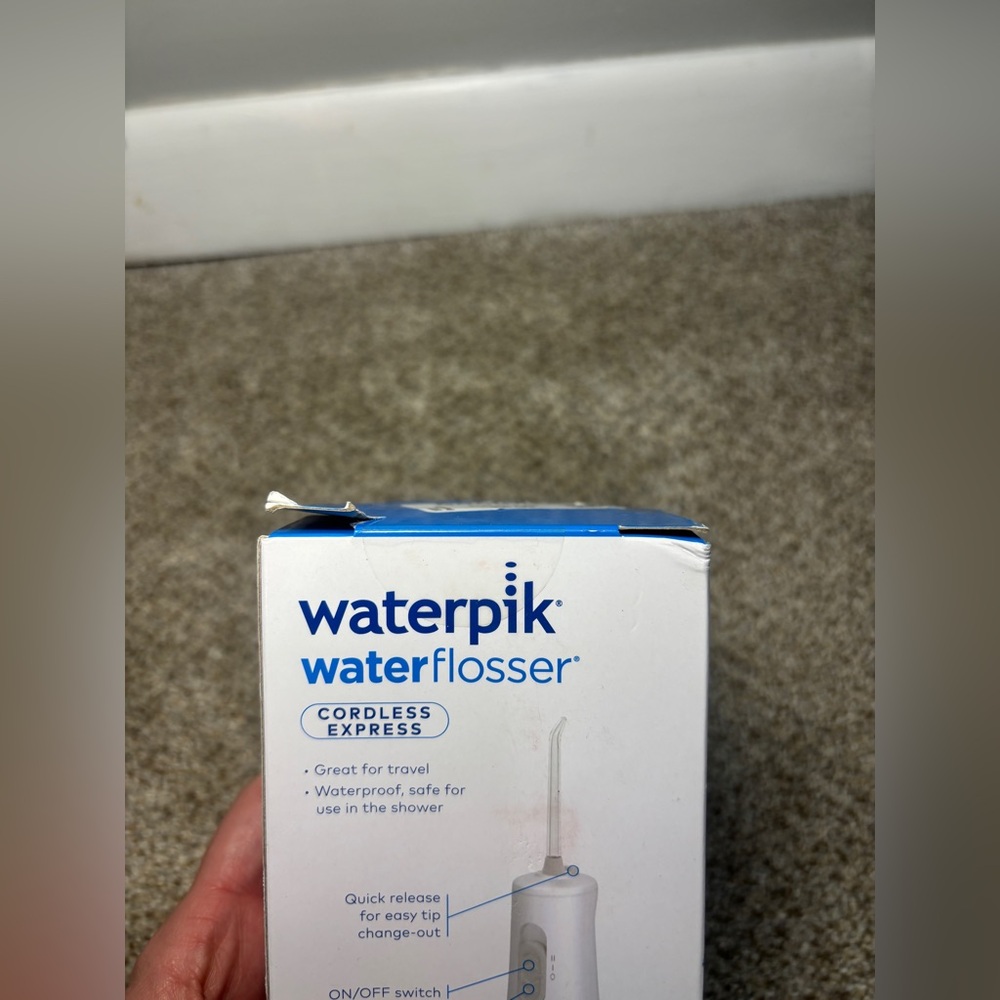 NIB Waterpik Cordless Water Flosser, Battery Operated & Portable for Travel - Picture 3 of 7